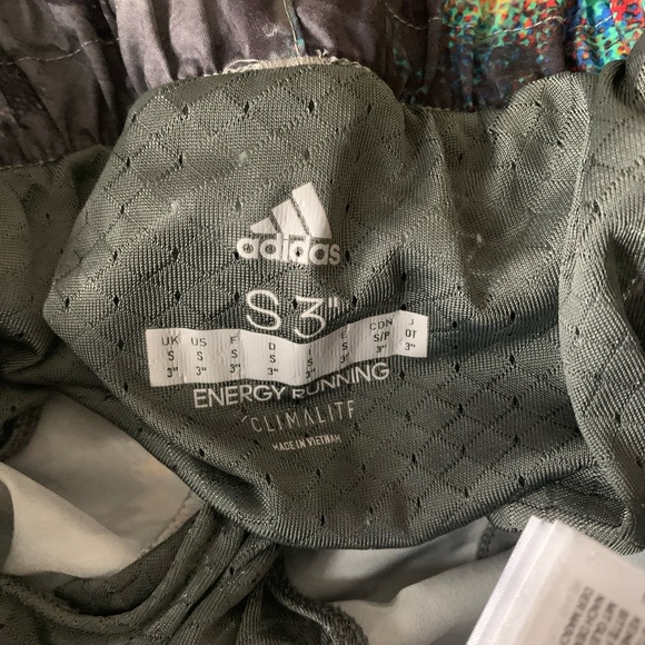 Adidas S3 running shorts lined size small - Picture 4 of 4
